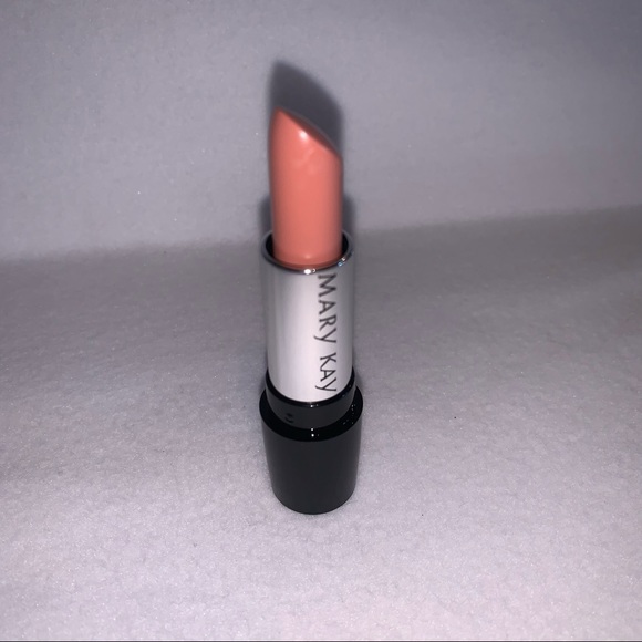 MARY KAY gel semi-matte lipstick - Picture 5 of 6